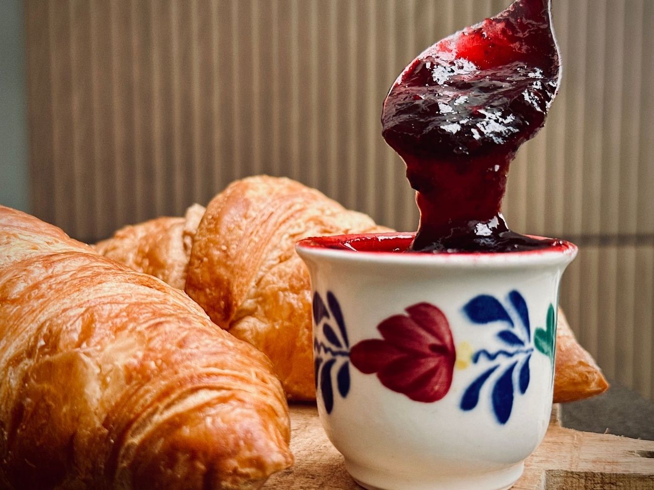 Wichterjam met aronia en bramen